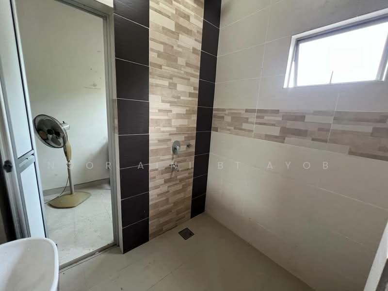 ENDLOT AU1 Taman Keramat KL 3 Storey Terrace House TERMURAH! untuk Untuk Dijual - RM 650,000, Feb 2026 - Bathroom - PropertyGuru.com.my