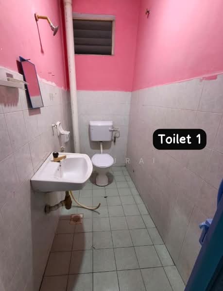 Bandar Putra kulai untuk Untuk Dijual - RM 325,000, Mac 2026 - Bathroom - PropertyGuru.com.my