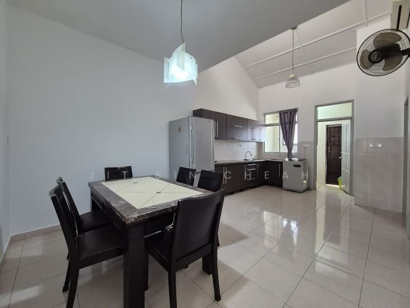1-storey Terraced House for Rent in Bukit Indah (Iskandar Puteri (Nusajaya)) - Jit Sin Cheah - Kitchen - PropertyGuru.com.my