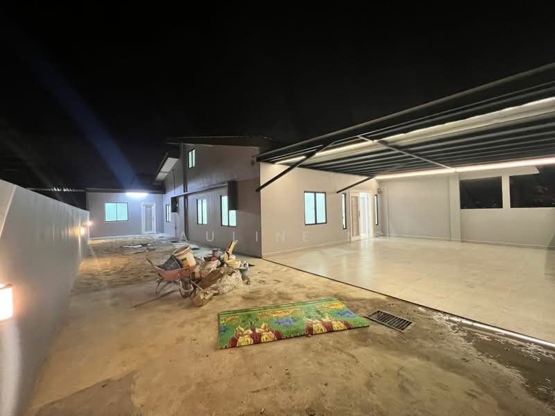 Semi-Detached House for Sale in Taman Bunga Ros (Tebrau) - Pauline Ng - Exterior - PropertyGuru.com.my