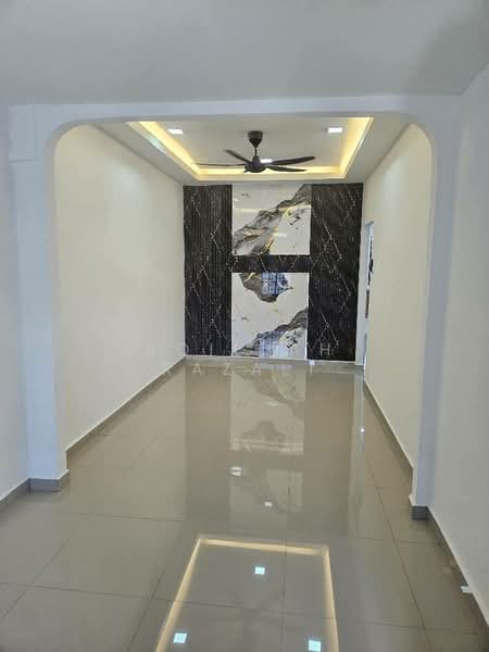 1-storey Terraced House for Sale in Bukit Beruntung (Selangor) - Aqillah Razali - PropertyGuru.com.my