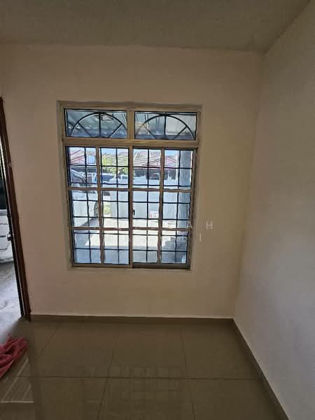 1-storey Terraced House for Sale in Bukit Beruntung (Selangor) - Aqillah Razali - PropertyGuru.com.my
