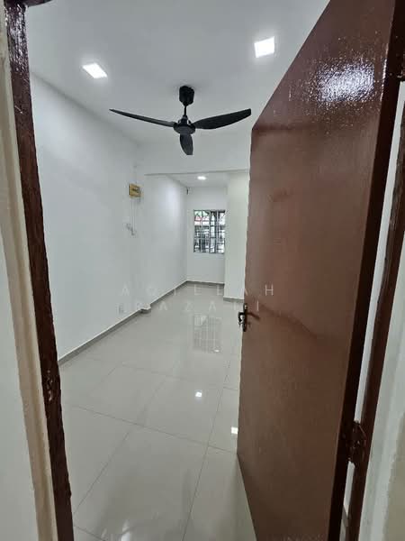 1-storey Terraced House for Sale in Bukit Beruntung (Selangor) - Aqillah Razali - PropertyGuru.com.my