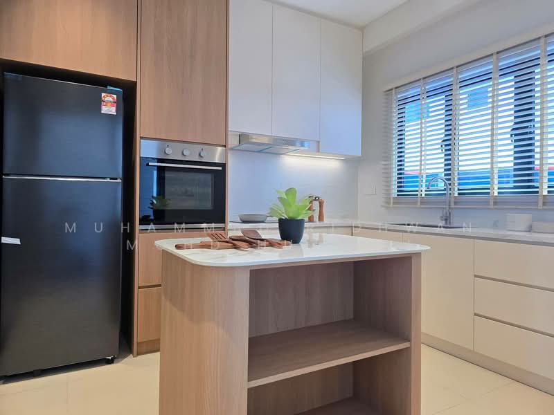 2-storey Terraced House for Sale in Shah Alam (Selangor) - Muhammad Ridhwan Mohd Huzairi - Kitchen - PropertyGuru.com.my