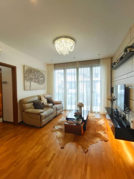 Rumah Berkembar untuk Dijual di Taman Adda Heights (Tebrau) - Yucong . - Living Room - PropertyGuru.com.my