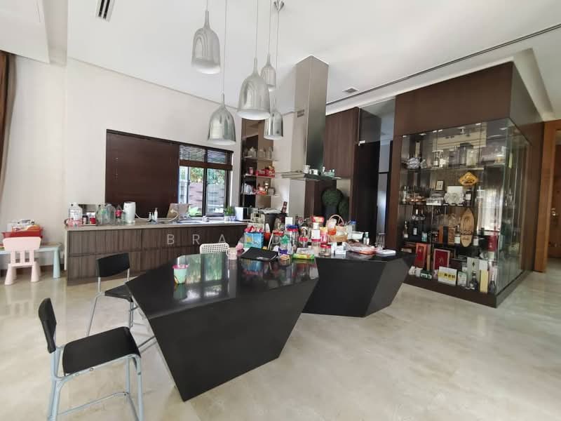 Bungalow for Sale in Taman Melawati (Ulu Kelang) - Brandon . - Kitchen - PropertyGuru.com.my