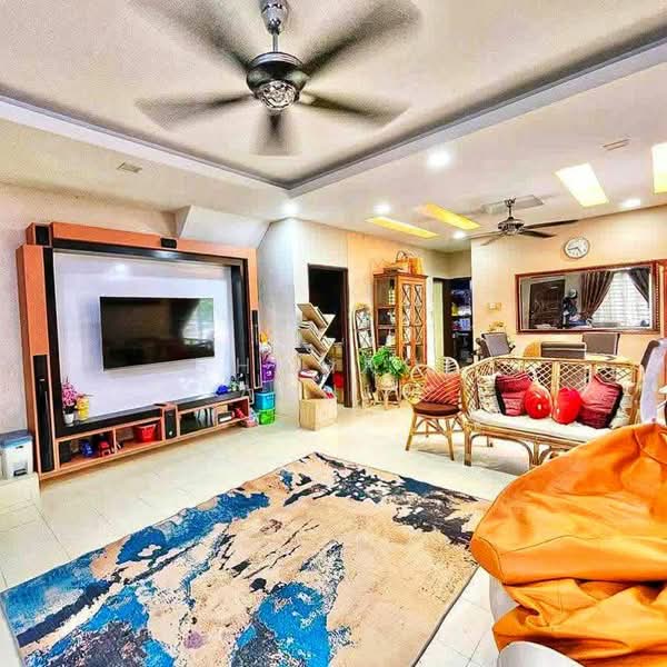 2-storey Terraced House for Sale in Sepang (Selangor) - Shahrul Akhir - Living Room - PropertyGuru.com.my