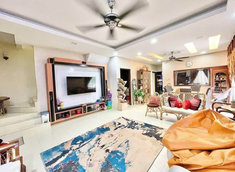 2-storey Terraced House for Sale in Sepang (Selangor) - Shahrul Akhir - Living Room - PropertyGuru.com.my
