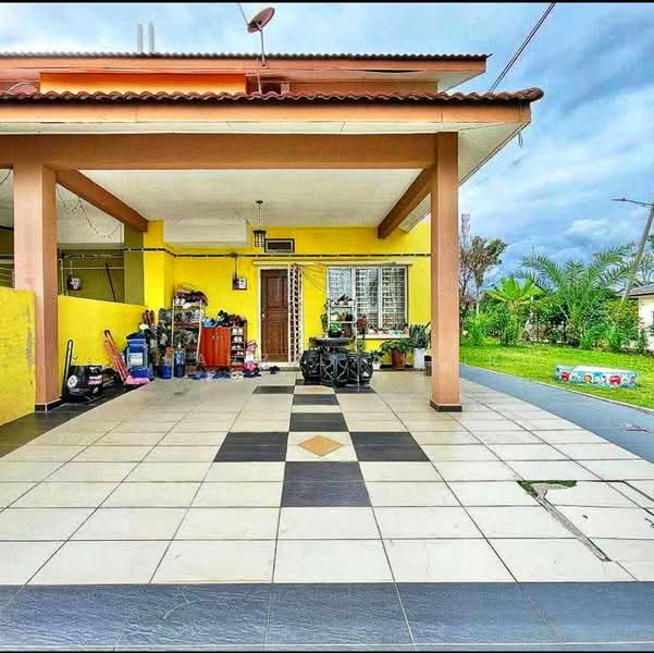 2-storey Terraced House for Sale in Sepang (Selangor) - Shahrul Akhir - Exterior - PropertyGuru.com.my
