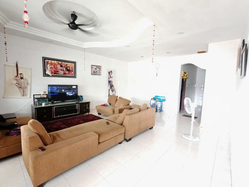 Taman Nusa Bestari untuk Untuk Dijual - RM 780,000, Feb 2026 - Living Room - PropertyGuru.com.my
