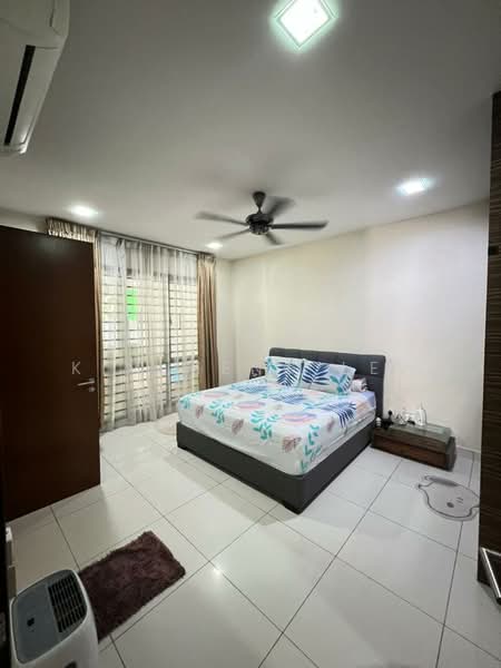 Semi-Detached House for Sale in Bayu Sri Bintang (Batu) - Kim Meng Lew - Bedroom - PropertyGuru.com.my