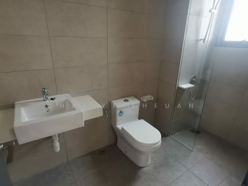 Service Residence for Sale at Aera Residence - Chai Yi Sheuan - Bathroom - PropertyGuru.com.my