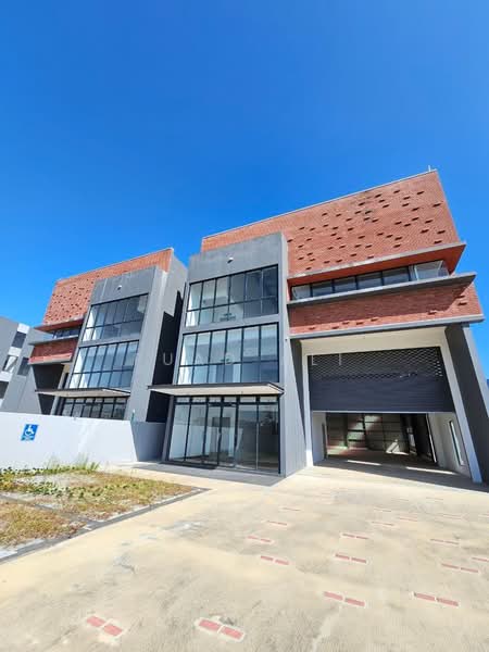 Factory for Rent in Sungai Buloh (Selangor) - Fuad Ali - Exterior - PropertyGuru.com.my