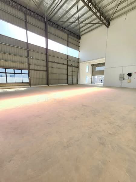 Factory for Rent in Sungai Buloh (Selangor) - Fuad Ali - Interior - PropertyGuru.com.my