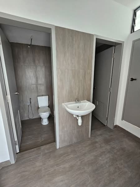 Factory for Rent in Sungai Buloh (Selangor) - Fuad Ali - PropertyGuru.com.my