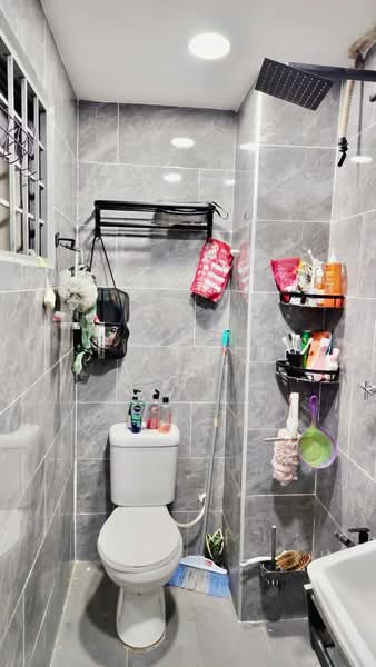 Apartment for Sale at Taman Medan Jaya Apartment - Firdaus Dauz - Bathroom - PropertyGuru.com.my