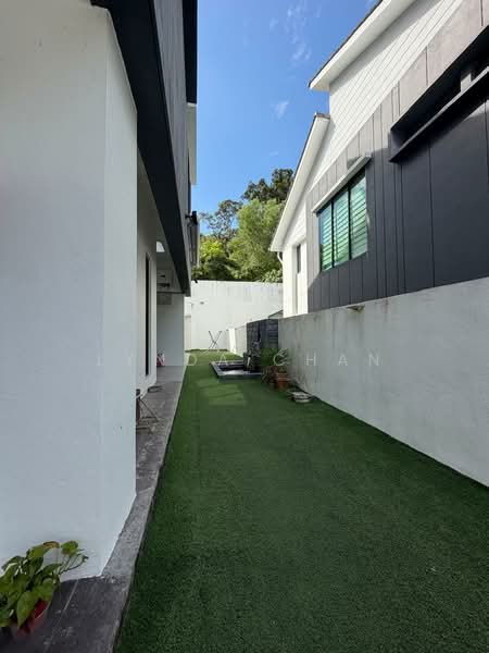 Semi-Detached House for Sale in Batu Maung (Penang) - Lynda Chan - Exterior - PropertyGuru.com.my