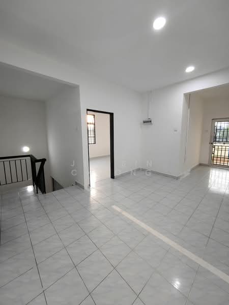 Taman Puteri Wangsa untuk Untuk Dijual - RM 570,000, Mac 2026 - Interior - PropertyGuru.com.my