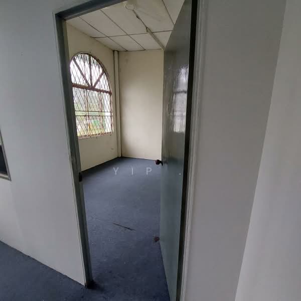 Terrace Factory for Rent in Senai (Johor) - Yip . - Interior - PropertyGuru.com.my