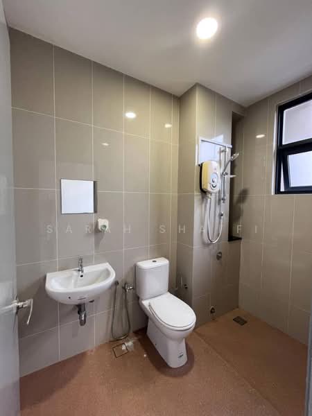 2-storey Terraced House for Rent in Iskandar Puteri (Nusajaya) (Johor) - Sarah Shaffi - Bathroom - PropertyGuru.com.my