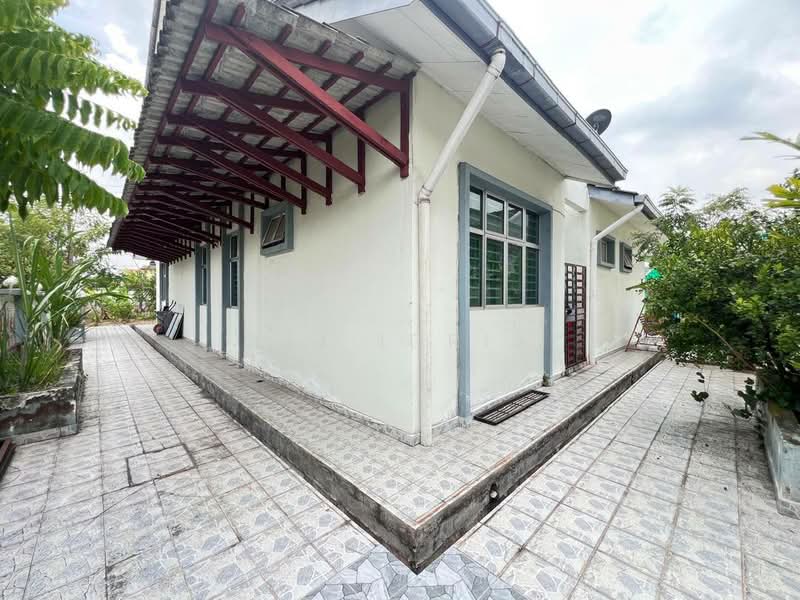 Taman Bangi Villa untuk Untuk Dijual - RM 1,990,000, Feb 2026 - Exterior - PropertyGuru.com.my