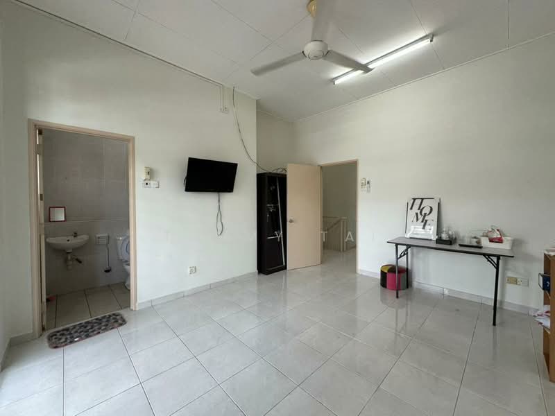 JP Perdana JPs Perdanas untuk Untuk Disewa - RM 2,400 /bulan, Apr 2026 - Living Room - PropertyGuru.com.my