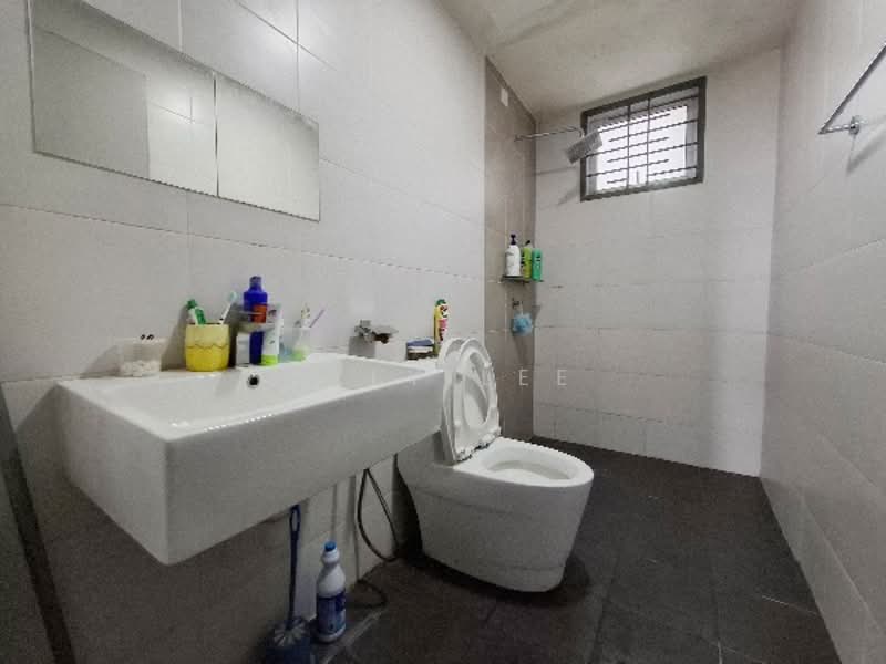 Condominium for Sale at Aurora Residence @ Lake Side City - Ally Lee - Bathroom - PropertyGuru.com.my