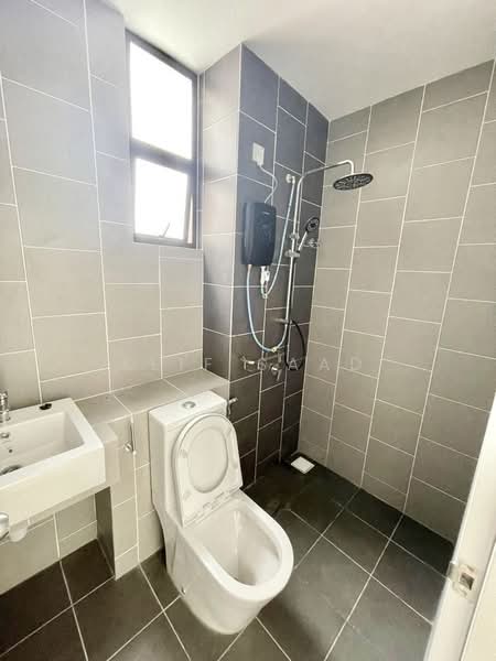 2-storey Terraced House for Sale in Setia Ecohill (Semenyih) - Alif Saad - Bathroom - PropertyGuru.com.my