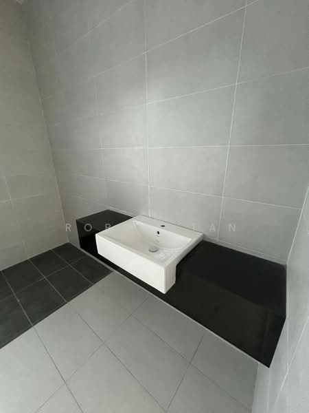 2-storey Terraced House for Sale in Taman Desa Tebrau (Tebrau) - Robbie Tan - Bathroom - PropertyGuru.com.my