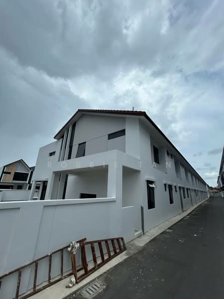 2-storey Terraced House for Sale in Taman Desa Tebrau (Tebrau) - Robbie Tan - Exterior - PropertyGuru.com.my