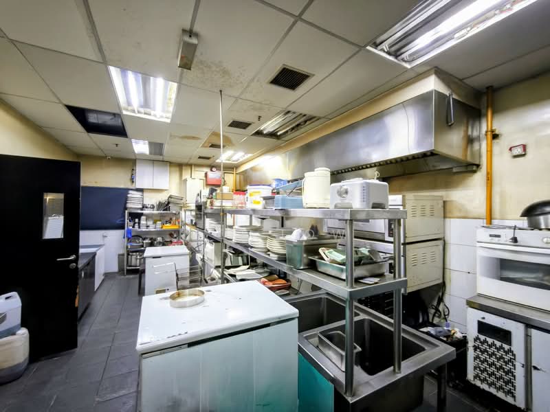 Centrestage Petaling Jaya untuk Untuk Disewa - RM 18,000 /bulan, Mac 2026 - Kitchen - PropertyGuru.com.my