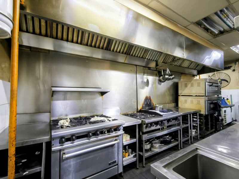 Centrestage Petaling Jaya untuk Untuk Disewa - RM 18,000 /bulan, Mac 2026 - Kitchen - PropertyGuru.com.my