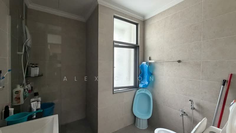 3-storey Terraced House for Sale in Puchong (Selangor) - Alex Chong - Bathroom - PropertyGuru.com.my