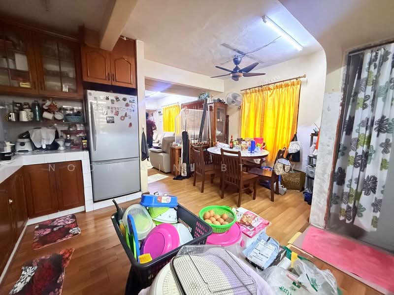 3-storey Terraced House for Sale in Taman Bukit Teratai (Ampang) - Noor Aini Bt Ayob - Kitchen - PropertyGuru.com.my