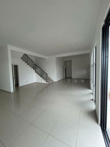 Taman Desa Tebrau - Cello 3C untuk Untuk Dijual - RM 1,580,000, Mac 2026 - Living Room - PropertyGuru.com.my