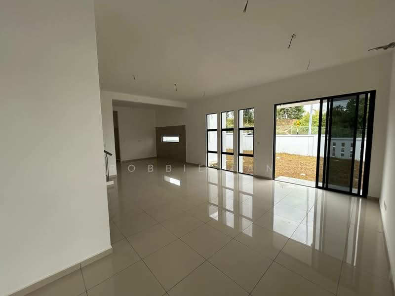 Taman Desa Tebrau - Cello 3C untuk Untuk Dijual - RM 1,580,000, Mac 2026 - Living Room - PropertyGuru.com.my