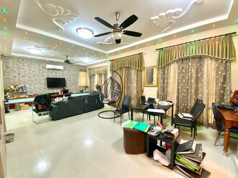 CORNER+INTERMEDIATE Glenmarie Cove Port Klang Semi D House untuk Untuk Dijual - RM 2,400,000, Feb 2026 - Living Room - PropertyGuru.com.my