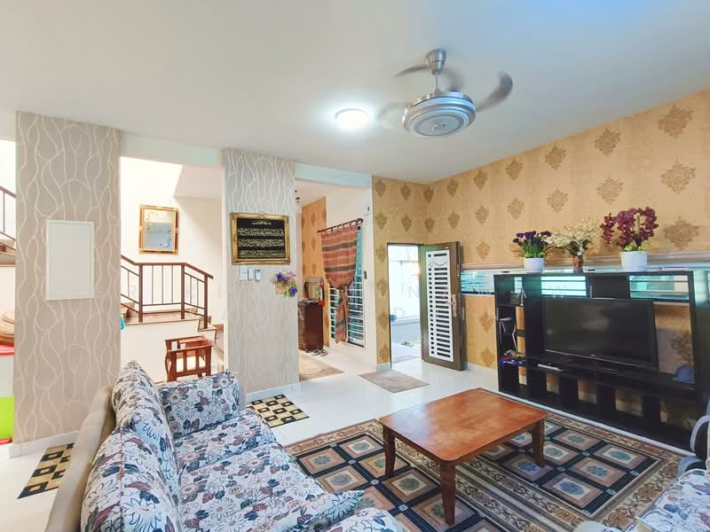 Ivy Terrace, Denai Alam untuk Untuk Dijual - RM 1,080,000, Mac 2026 - Living Room - PropertyGuru.com.my