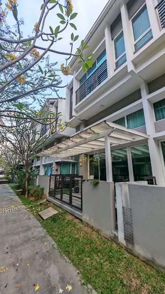 Terraced House for Sale in Bandar Rinching (Semenyih) - Faizul Zamrod - Exterior - PropertyGuru.com.my