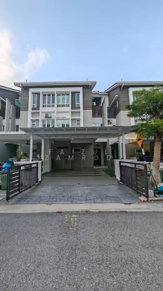Terraced House for Sale in Bandar Rinching (Semenyih) - Faizul Zamrod - Exterior - PropertyGuru.com.my