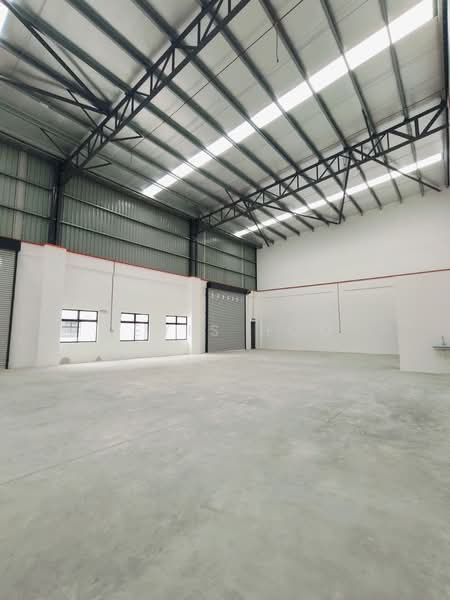 Semi-D Factory for Sale in Kawasan Perindustrian Kempas (Tampoi) - Bevis Hoo - Interior - PropertyGuru.com.my