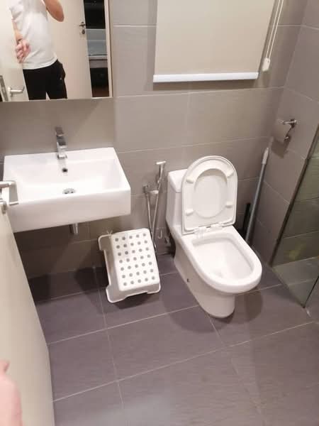 Petalz Residences untuk Untuk Disewa - RM 2,800 /bulan, Mac 2026 - Bathroom - PropertyGuru.com.my