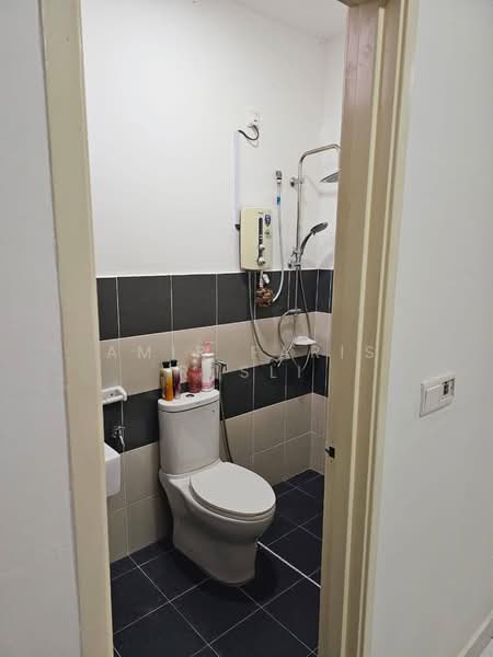 2-storey Terraced House for Sale in Taman Bestari Perdana (Pasir Gudang) - Amir Faris Rusli - Bathroom - PropertyGuru.com.my