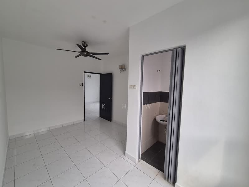 2-storey Terraced House for Sale in Semenyih Parklands (Beranang) - KK HEW - Interior - PropertyGuru.com.my