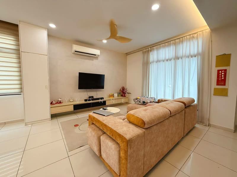 Danga sutera untuk Untuk Dijual - RM 1,080,000, Mac 2026 - Living Room - PropertyGuru.com.my