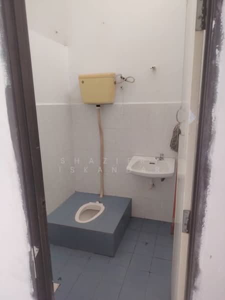 For Sale - Desa Kundang