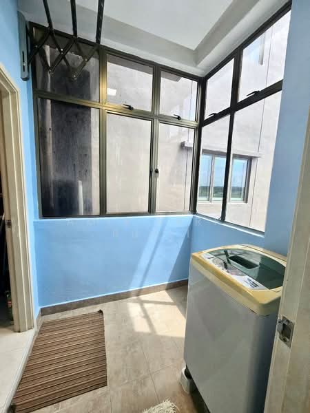 Apartment for Sale at Danga View Apartment - Amir Faris Rusli - Balcony - PropertyGuru.com.my