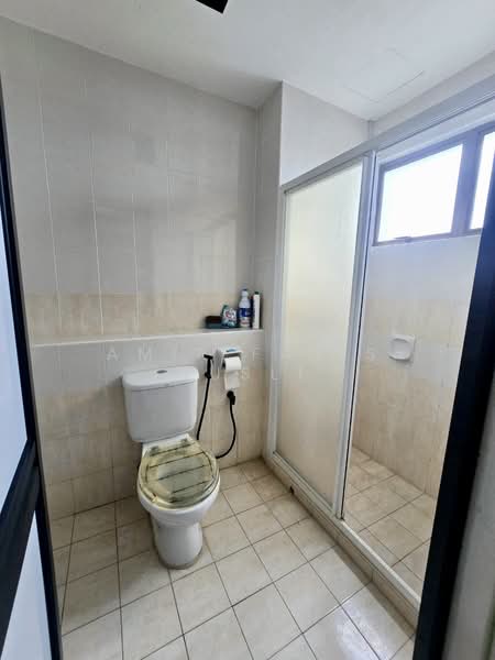 Apartment for Sale at Danga View Apartment - Amir Faris Rusli - Bathroom - PropertyGuru.com.my