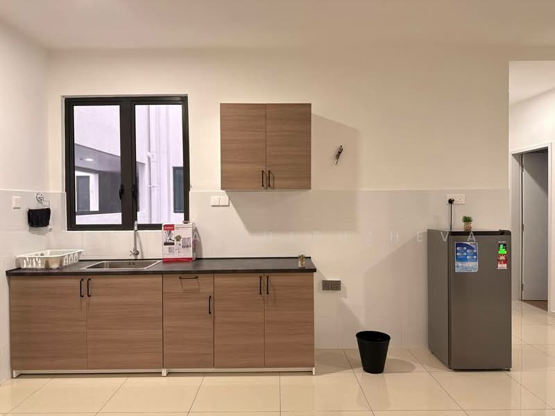 Condominium for Rent at Trinity Wellnessa - Zarema Kulbuzheva - Kitchen - PropertyGuru.com.my