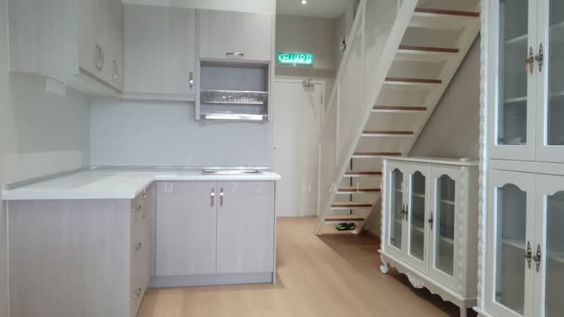 Service Residence for Sale at EDUSENTRAL - Mu'izz Halim - Kitchen - PropertyGuru.com.my